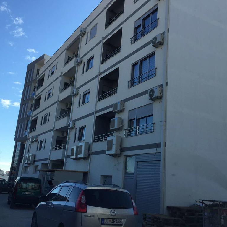 Apartman Dajana 乌尔齐尼 外观 照片