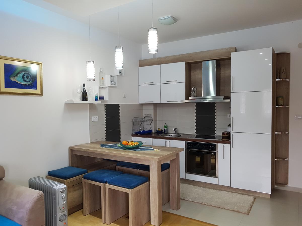 Apartman Dajana 乌尔齐尼 外观 照片