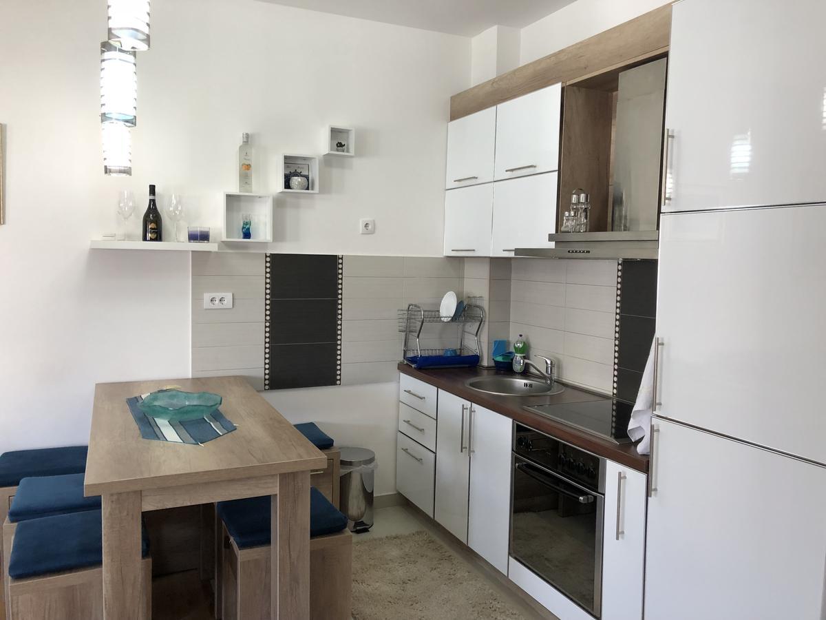 Apartman Dajana 乌尔齐尼 外观 照片