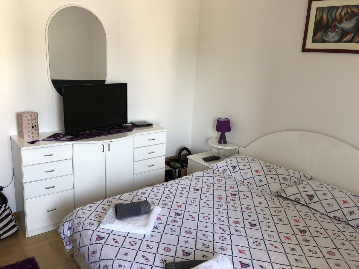 Apartman Dajana 乌尔齐尼 外观 照片